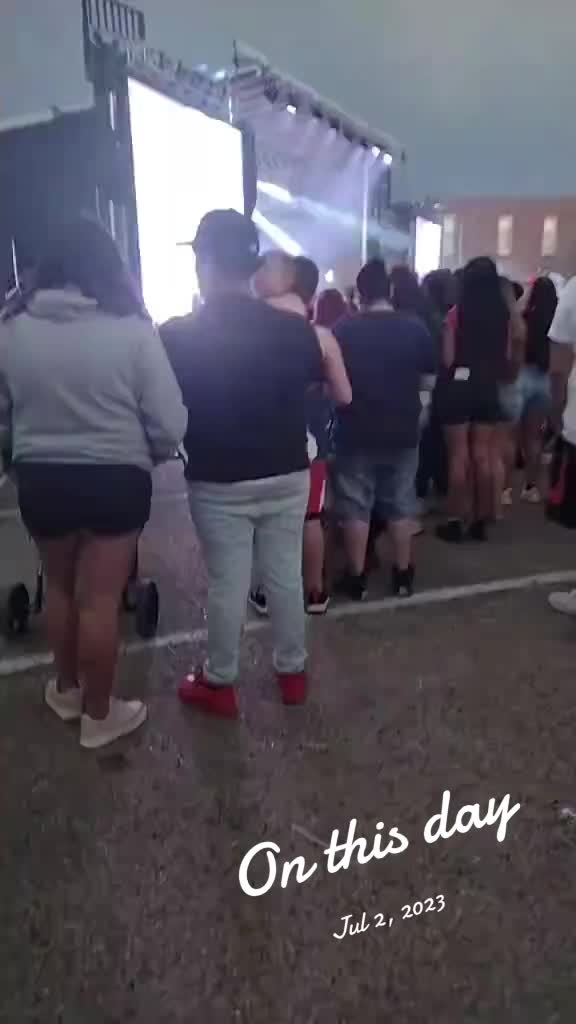 @Victoria Perez