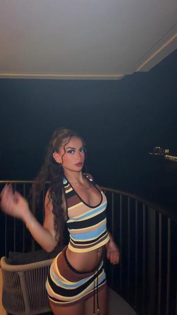 @💋 𝐿𝒱