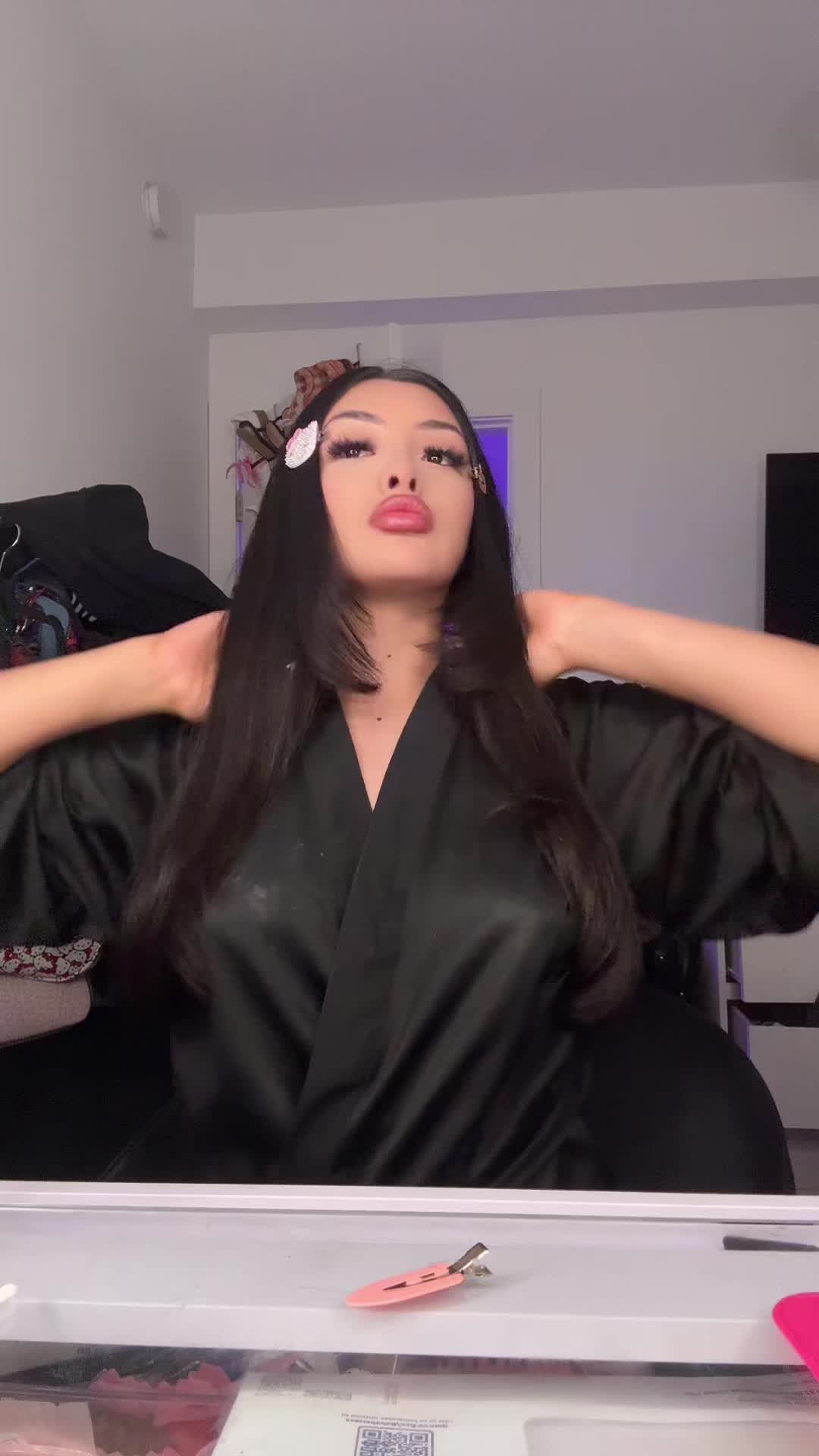 @haileyy