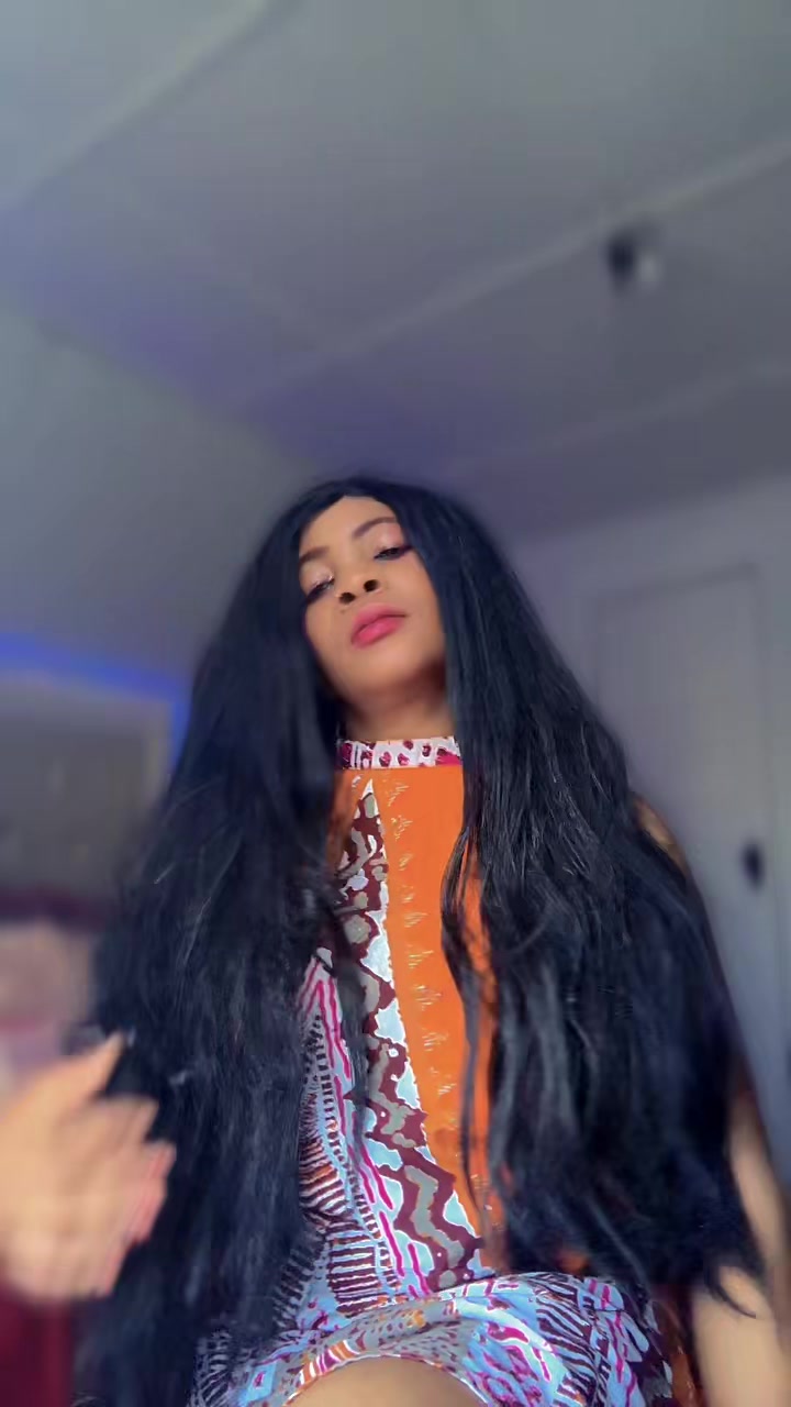 @Queen Shami 🇨🇩🇺🇬🇺🇸💪