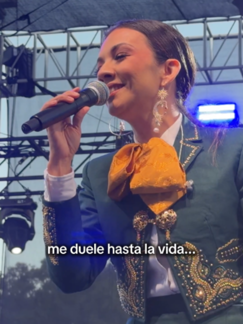 @Lupita Infante