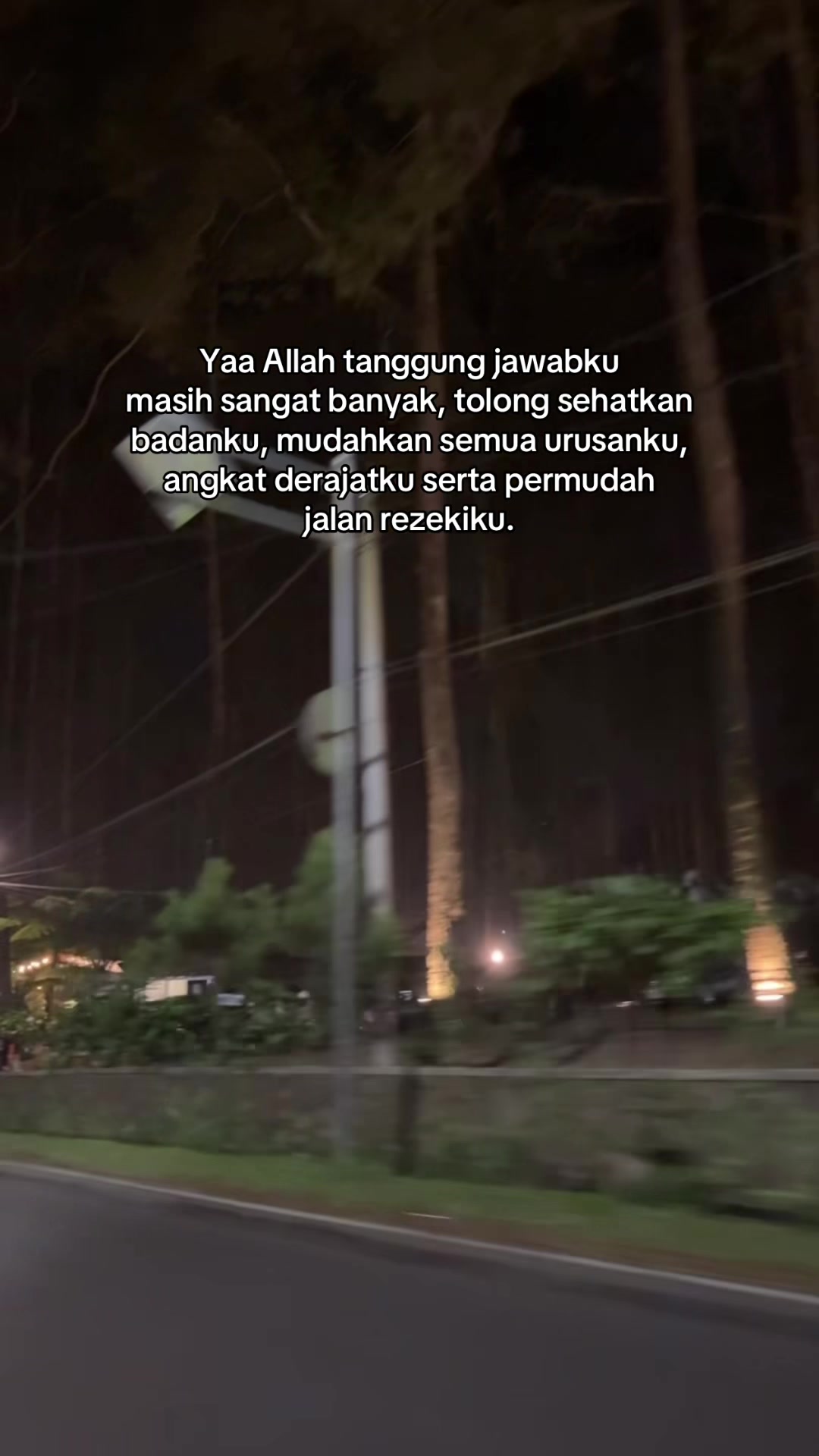 @Ayu Dwi Rizki Prastiatyningrum