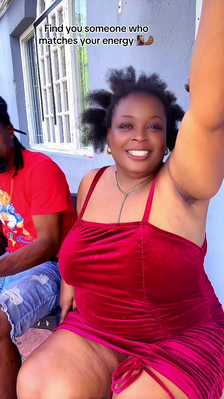 @Itsthickiana🇯🇲
