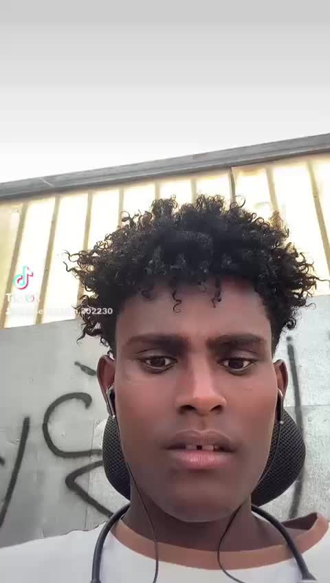 @user5502309505125