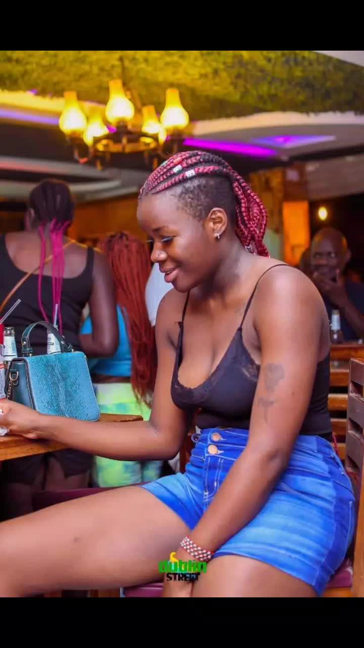 @thee2542