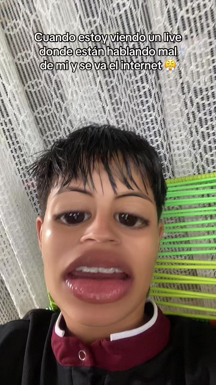 @Lorena๐ณ๏ธ๐