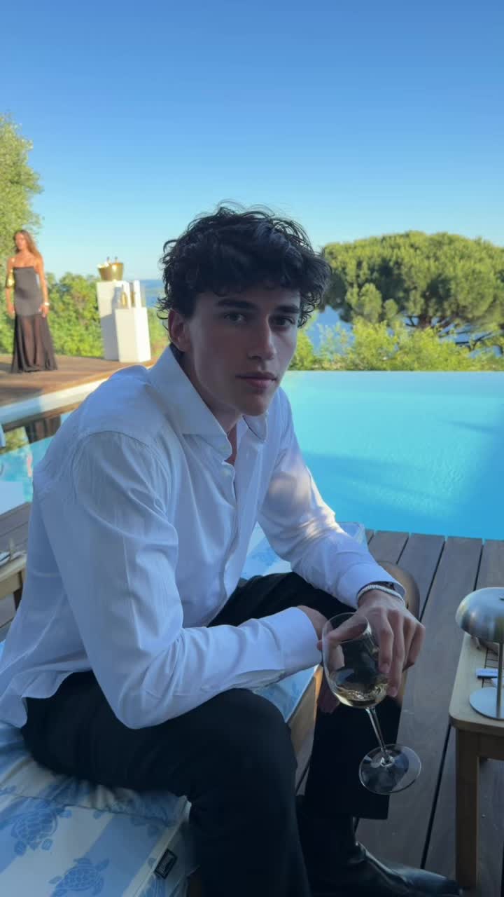 @Noa Barreau