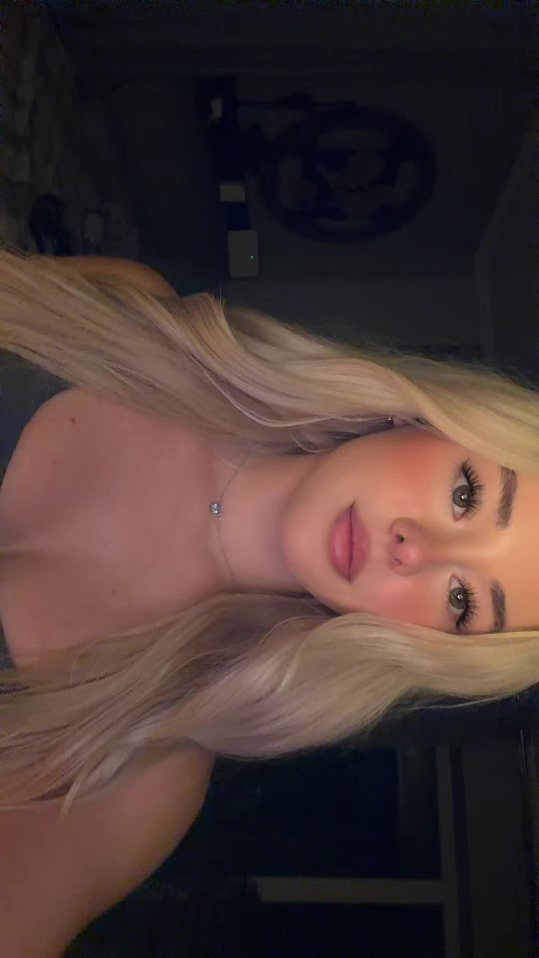 @adelina.s_08