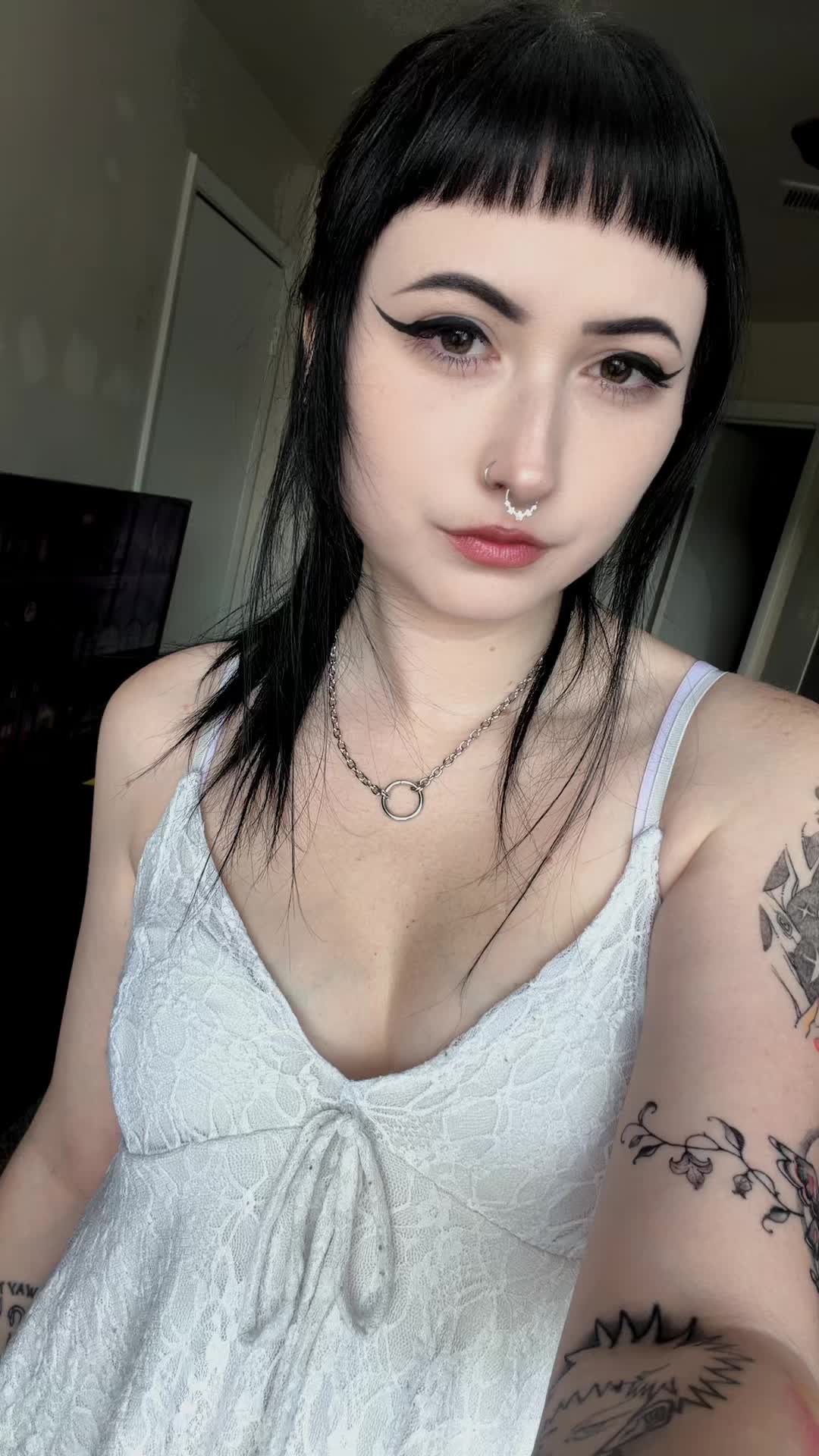 @𝔗𝔞𝔟𝔦𝔱𝔥𝔞 🖤