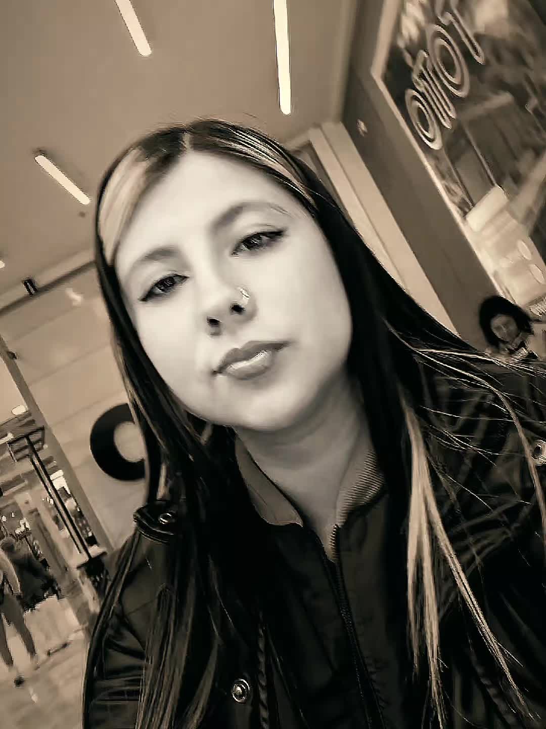 @Yulii Vera