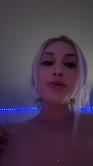 @urmom👑💗