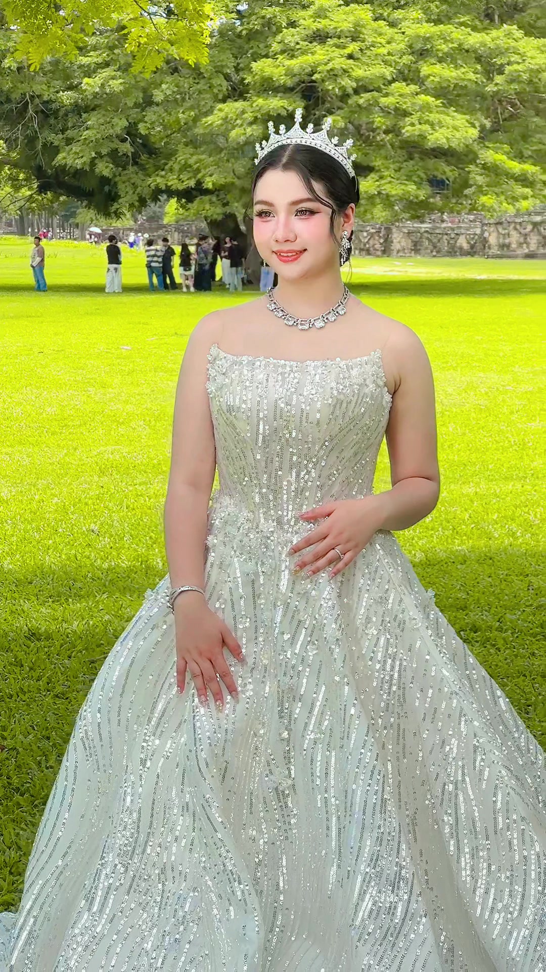 @បុប្ផាសួគ៌ហ្គោល សំអាងការ