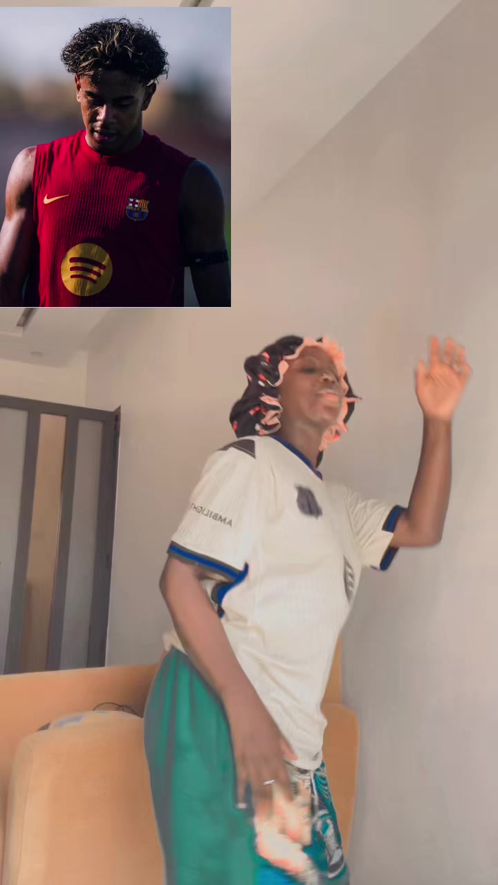 @MISS CATALAN 10💙❤️
