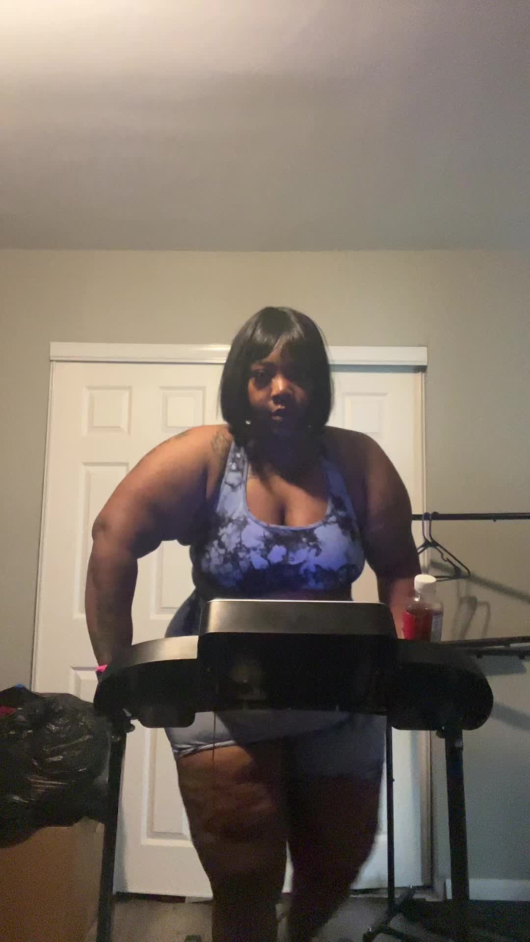 @LollipopQueenK🍭