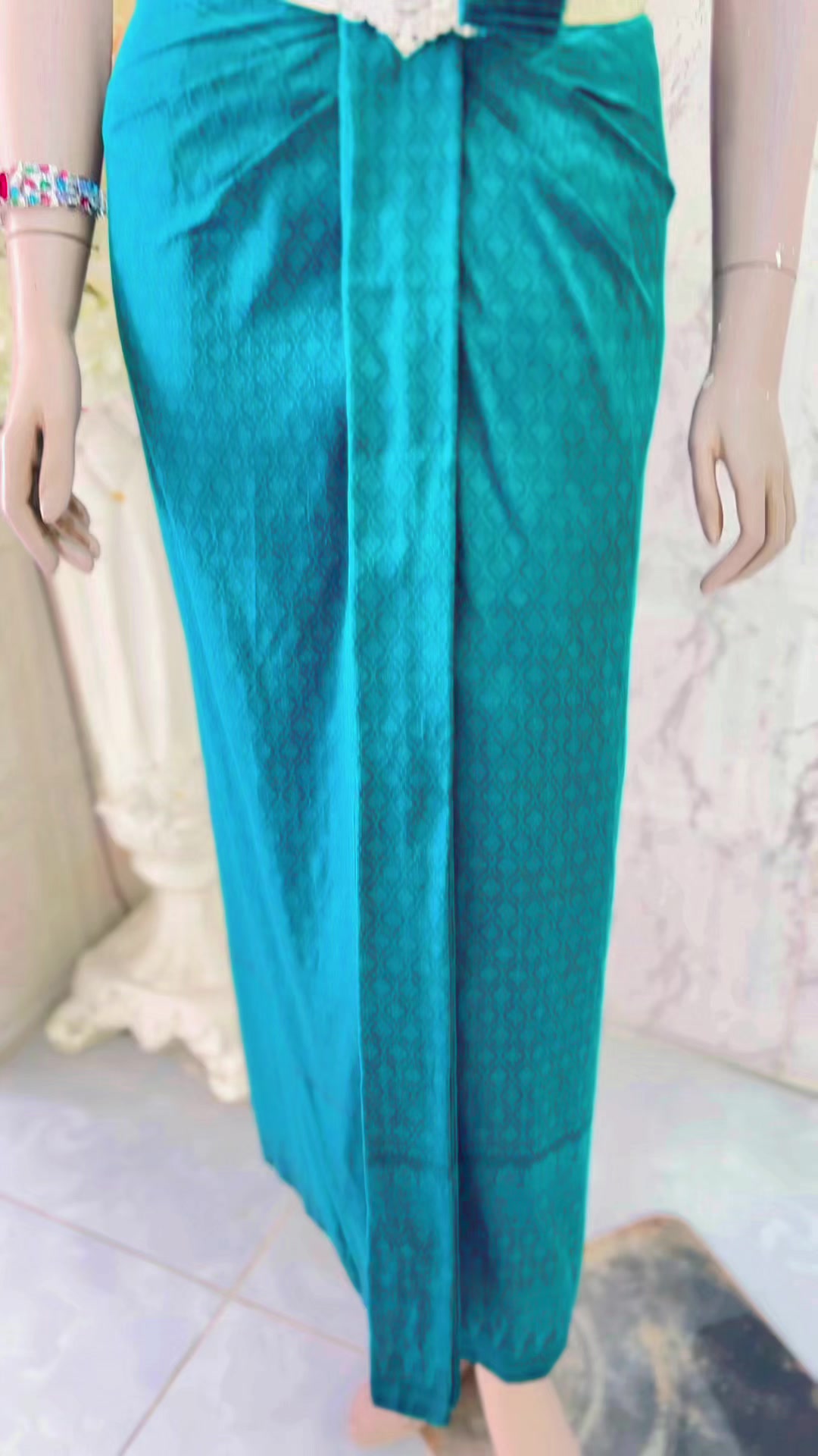 @បុប្ផាសួគ៌ហ្គោល សំអាងការ