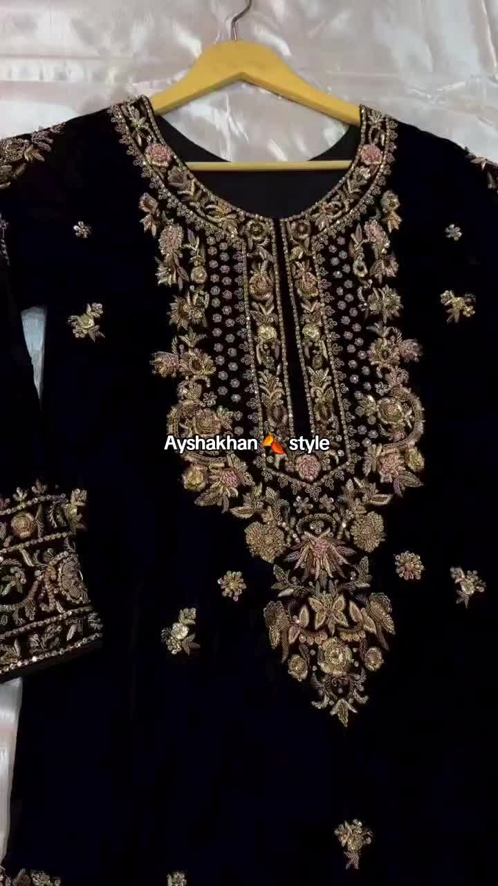 @Ayshakhan style