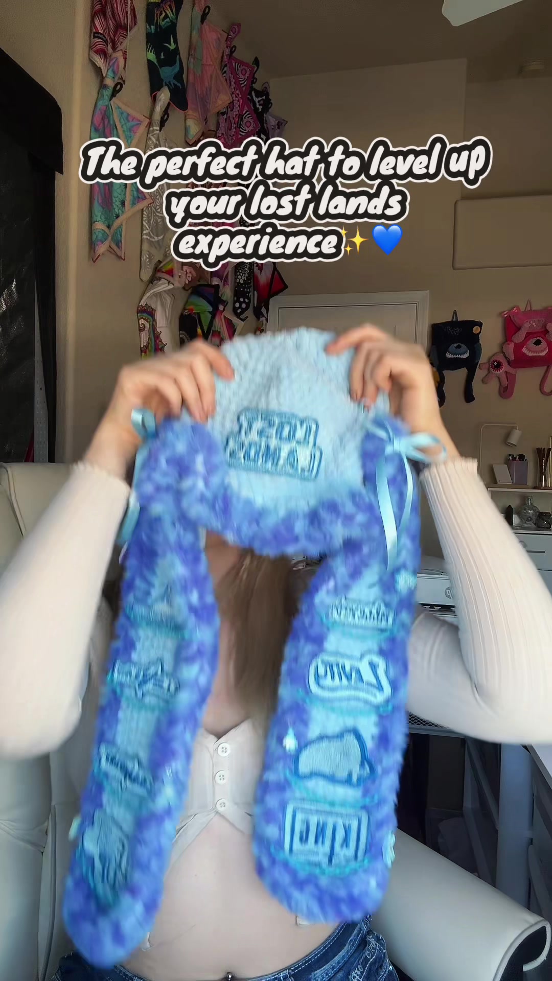 @LunarLeafThreads