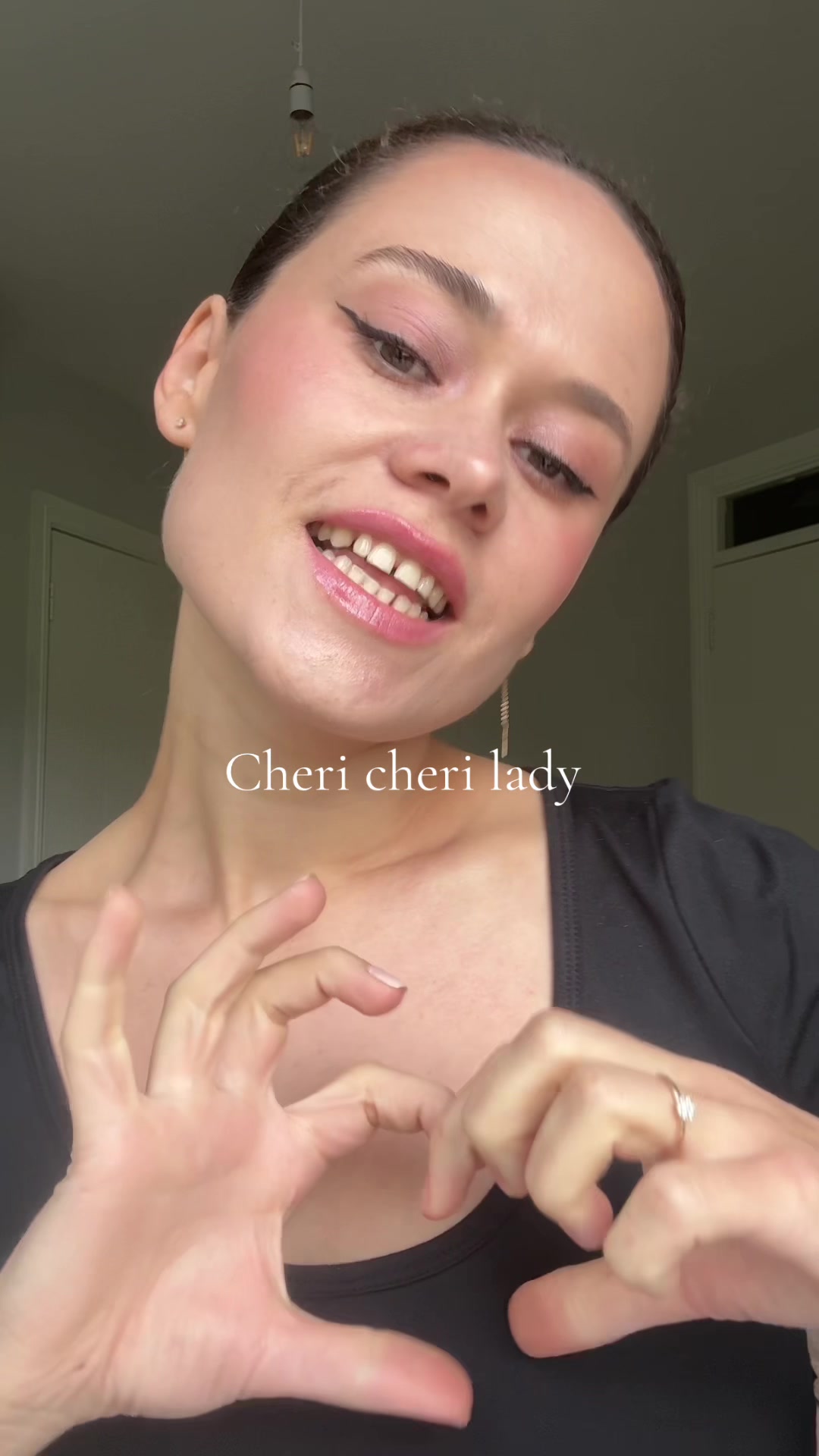 @Elena Bujenita