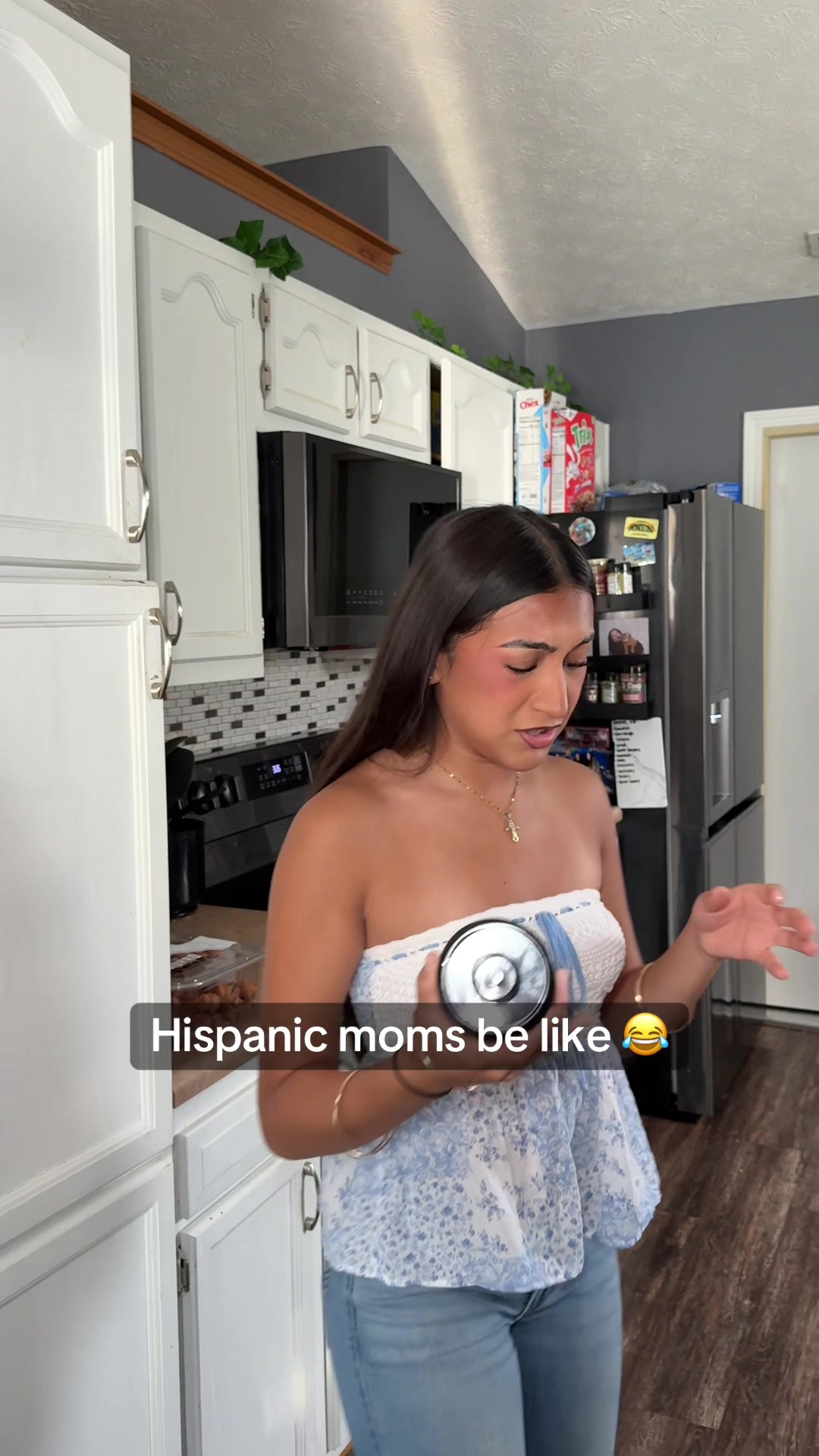 @Hermanas&ensp;V