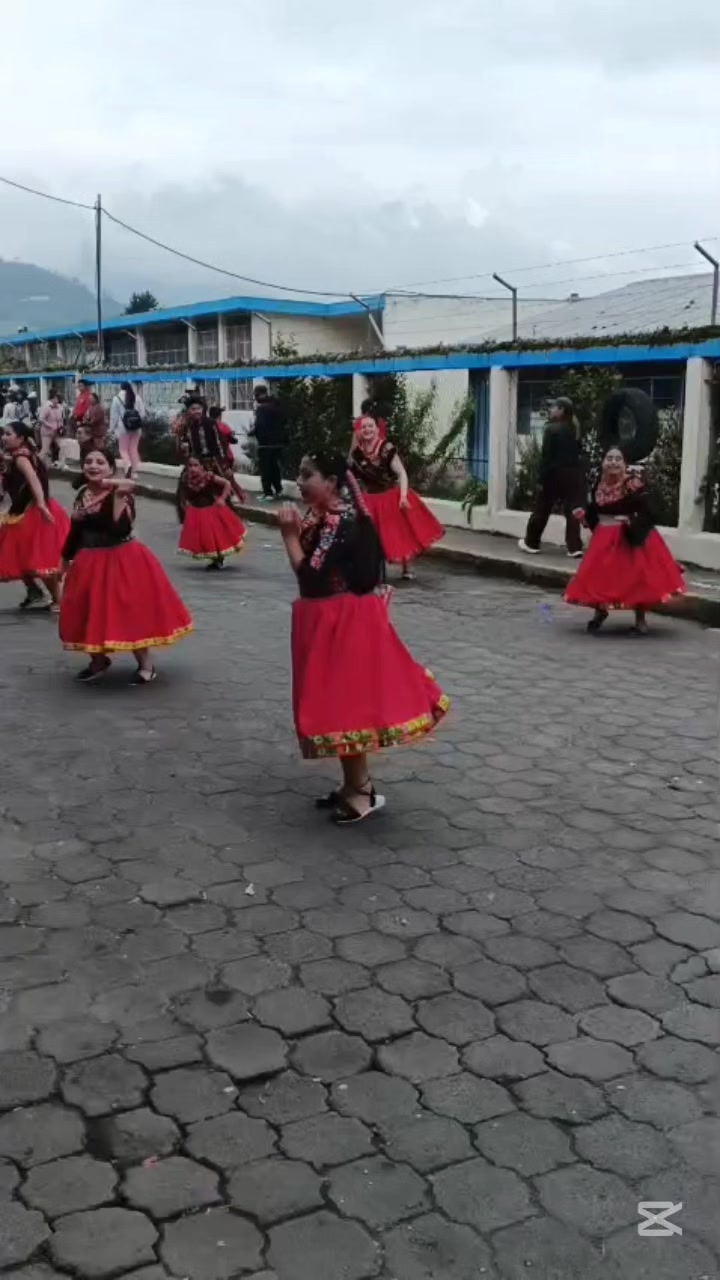 @Shungo Tushuk 💃🇪🇨🕺
