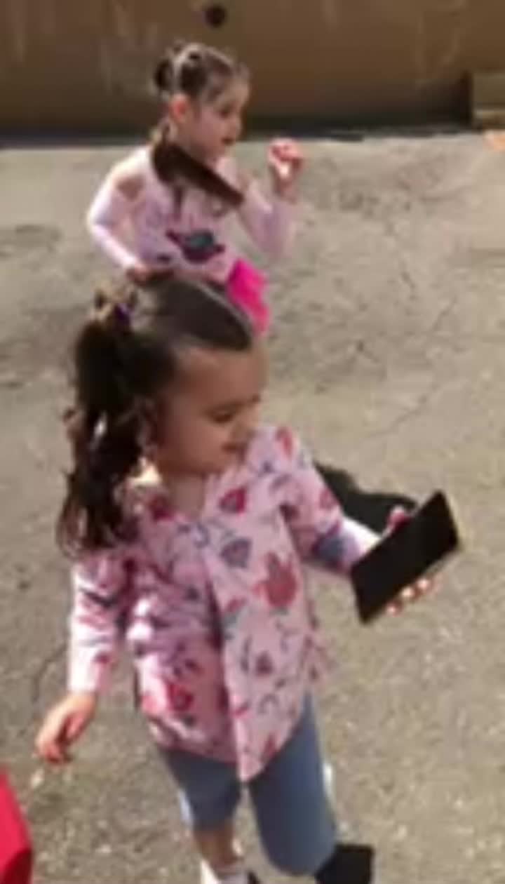 @thecarshowsistersandad