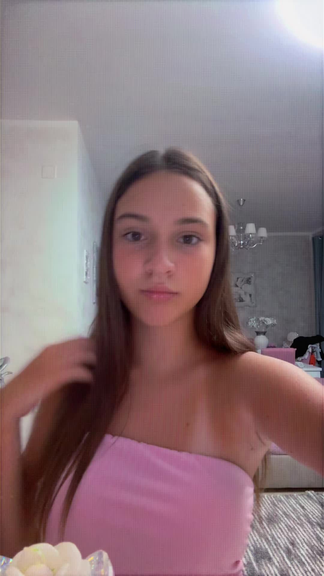 @𝒢𝓇𝑒𝓉𝒶