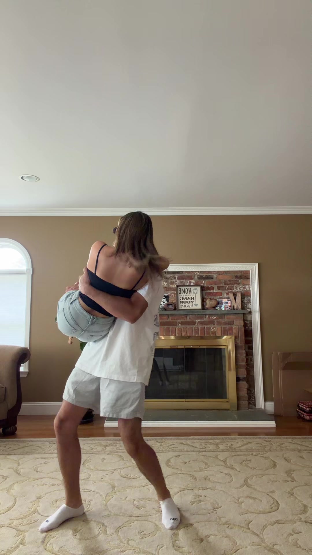 @avafurbush