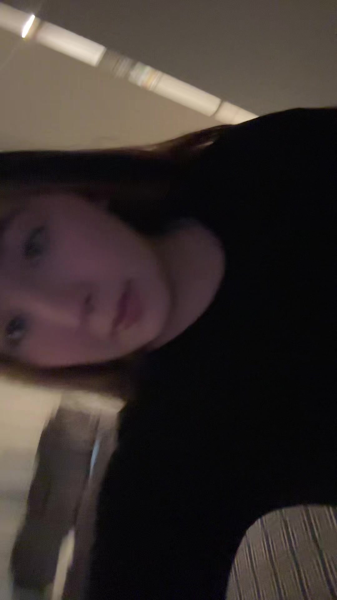 @Lauras.spam<3