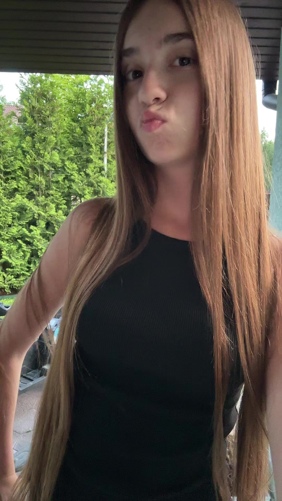 @p0ll1qq