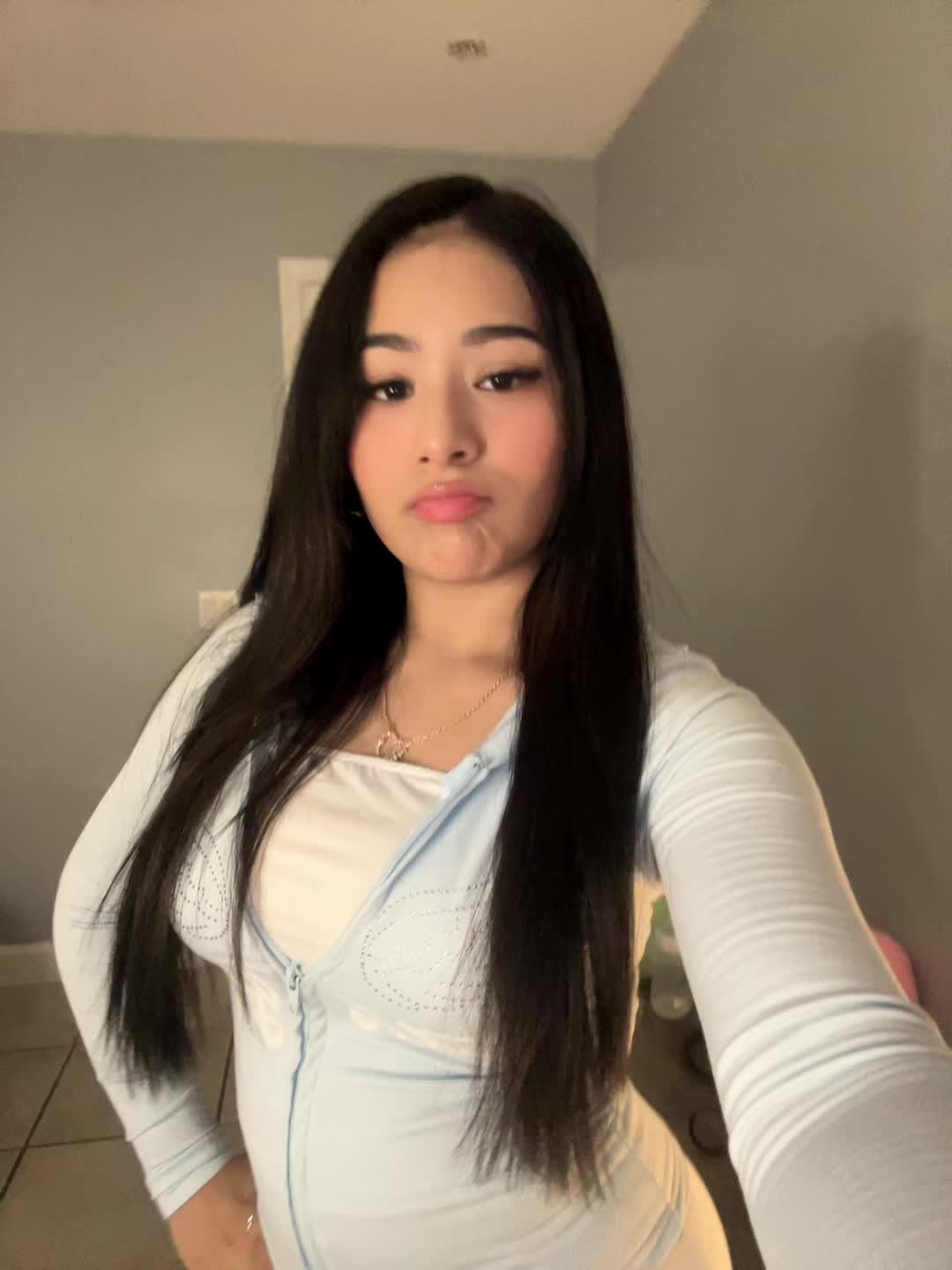 @𝒮ℋ𝒜ℛ𝒜𝒴🍬