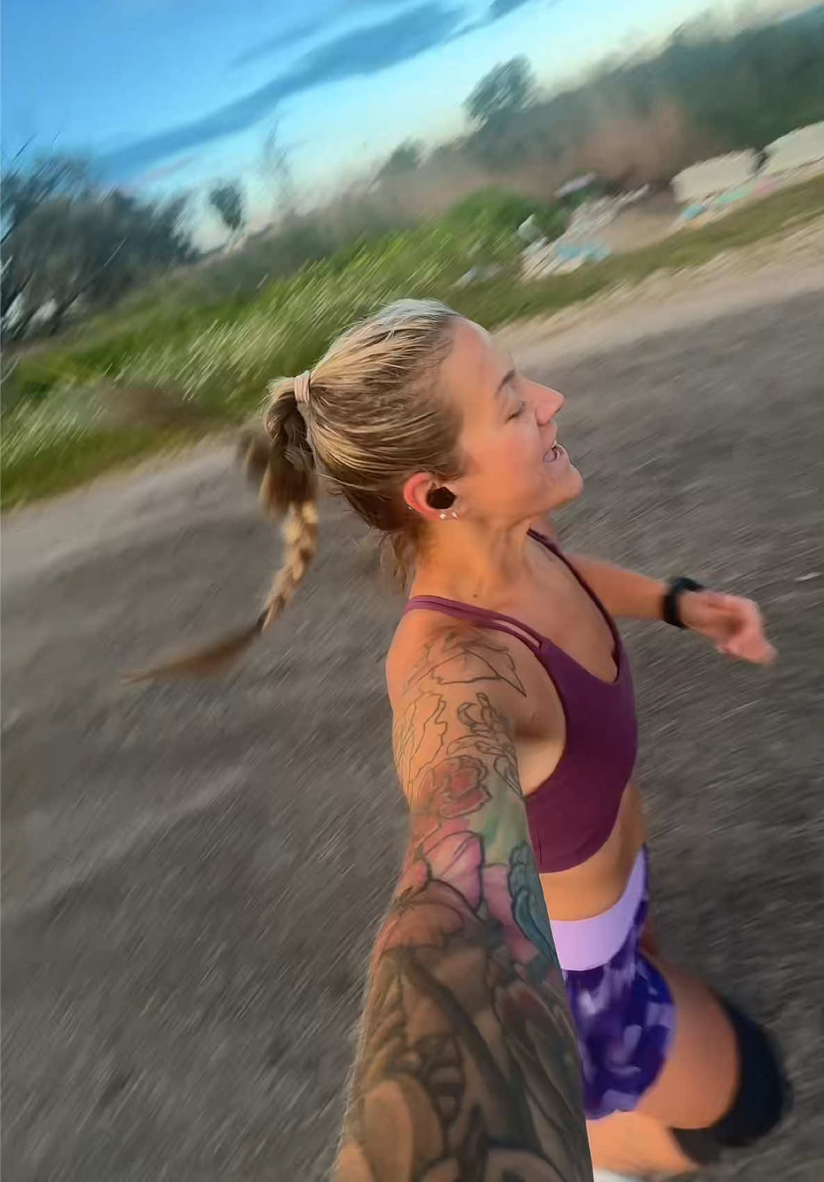 @Erika•hybrid athlete|CPT&CNC