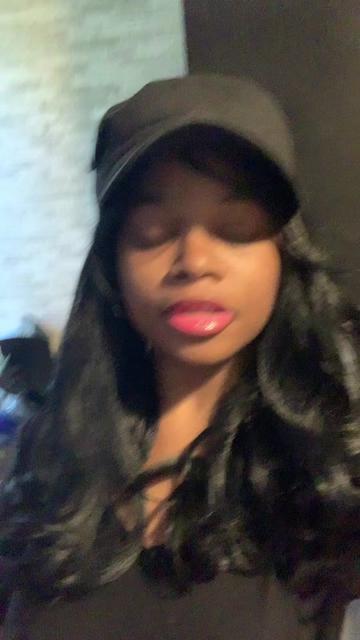 @Shakeyia 💕