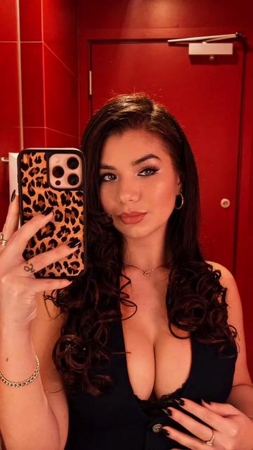 @iamauriai