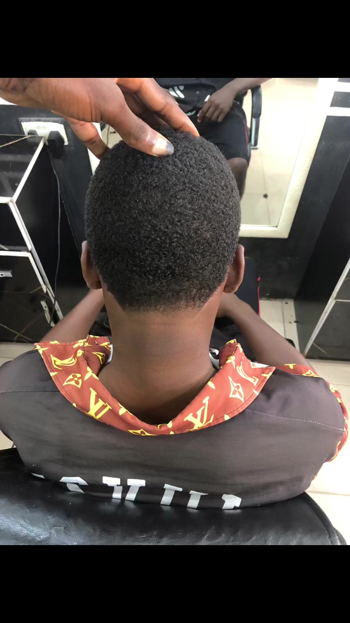 @𝔼𝕧𝕒𝕟𝕤 𝕞𝕦𝕝𝕝𝕖𝕣🥷🏿🚀