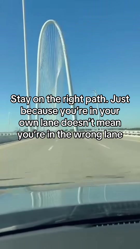@Moni