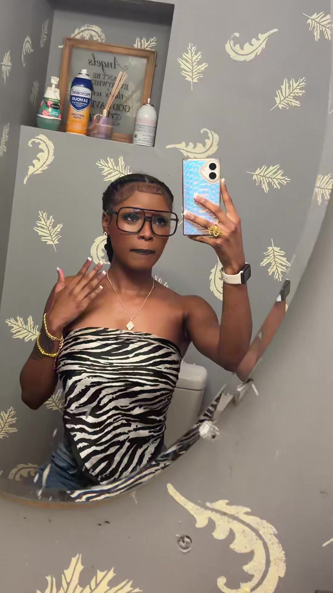 @foreignnchocolatee