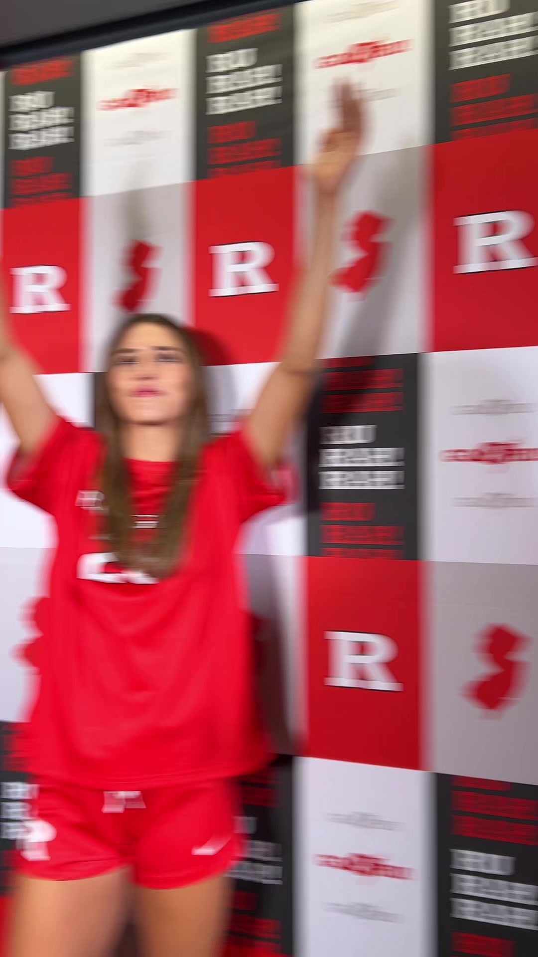 @ej