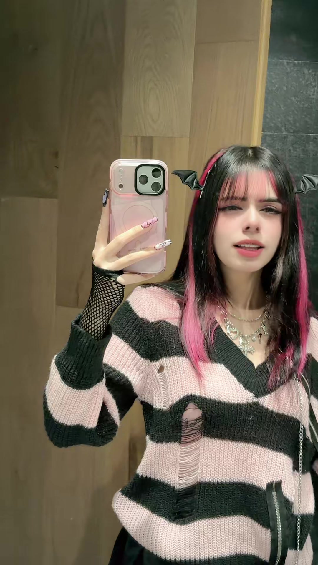 @boolypan 🦇💕