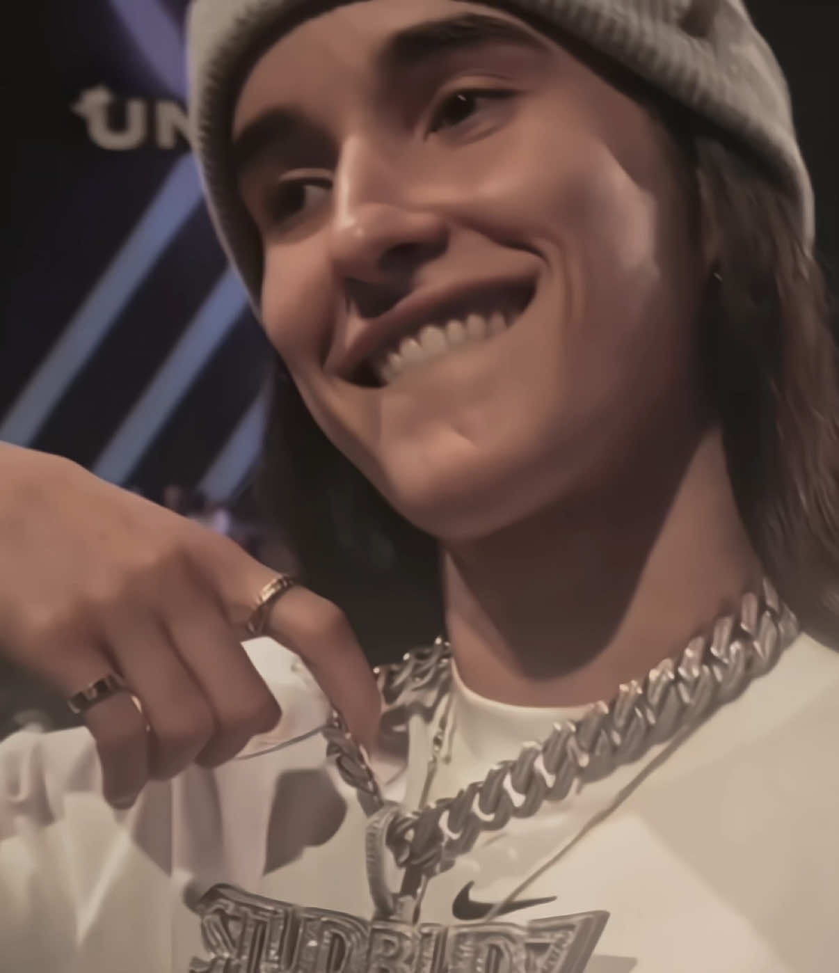 @lo