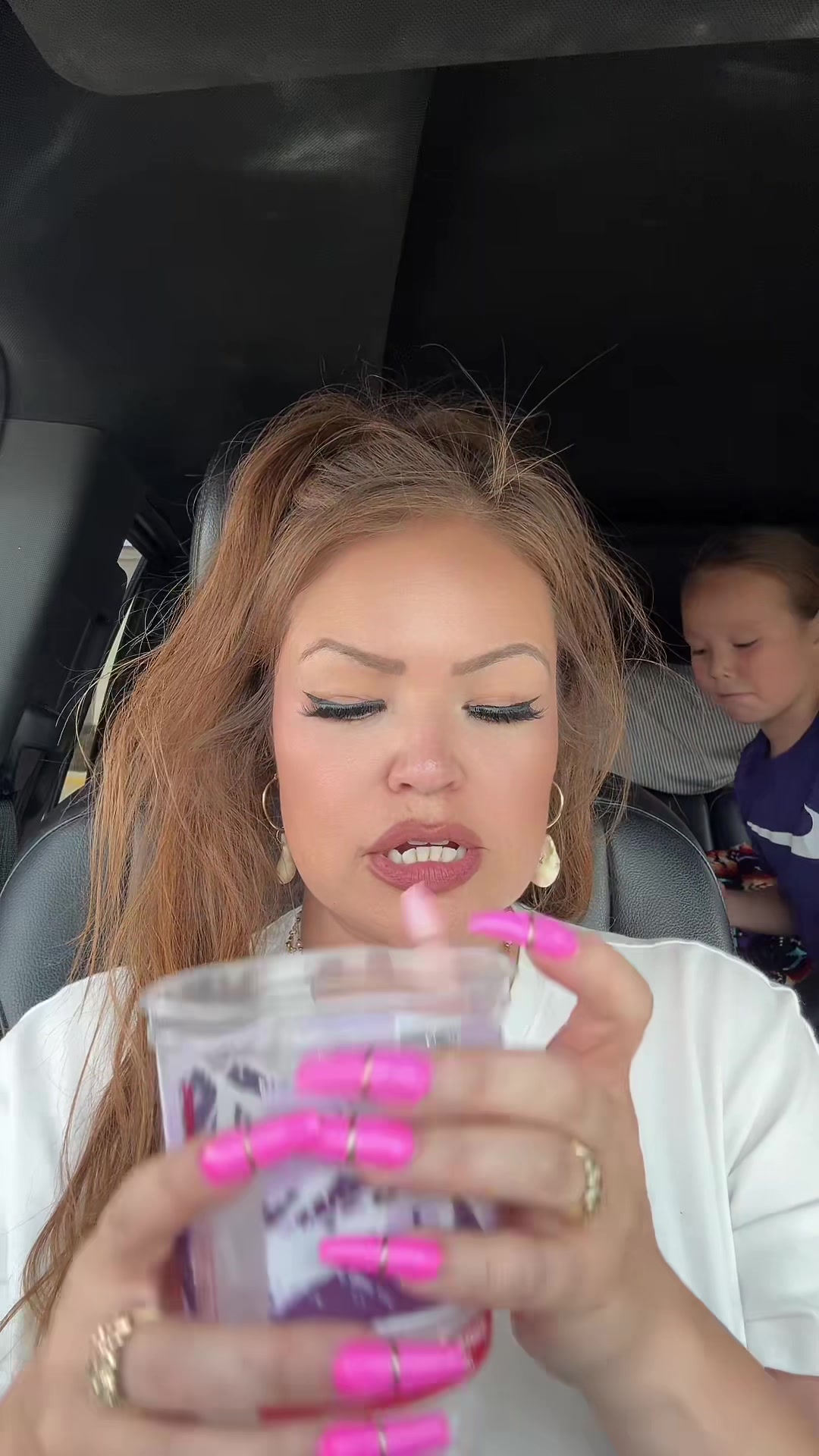 @Desirae Desnomie