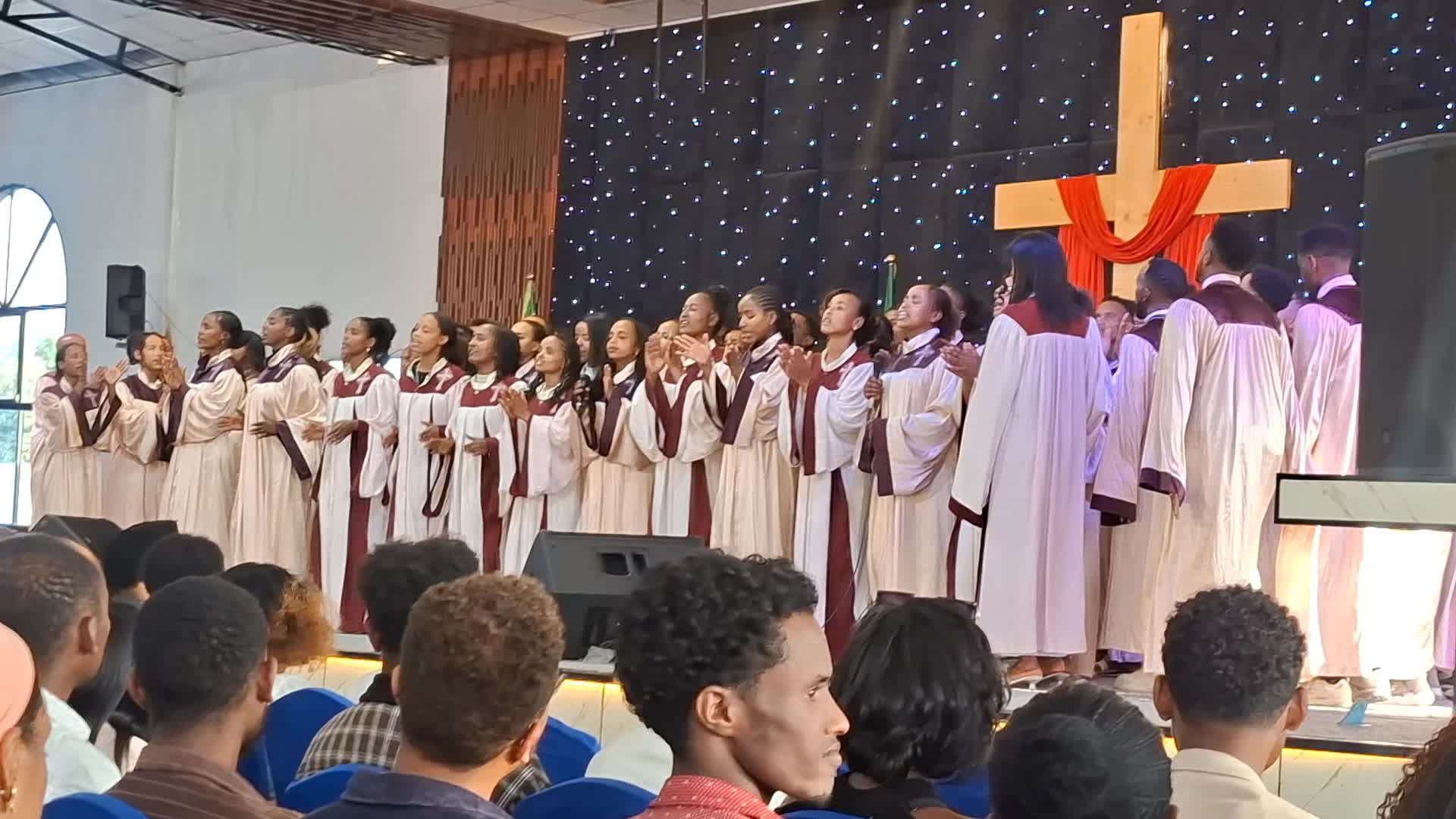 @ቢቺ አለም