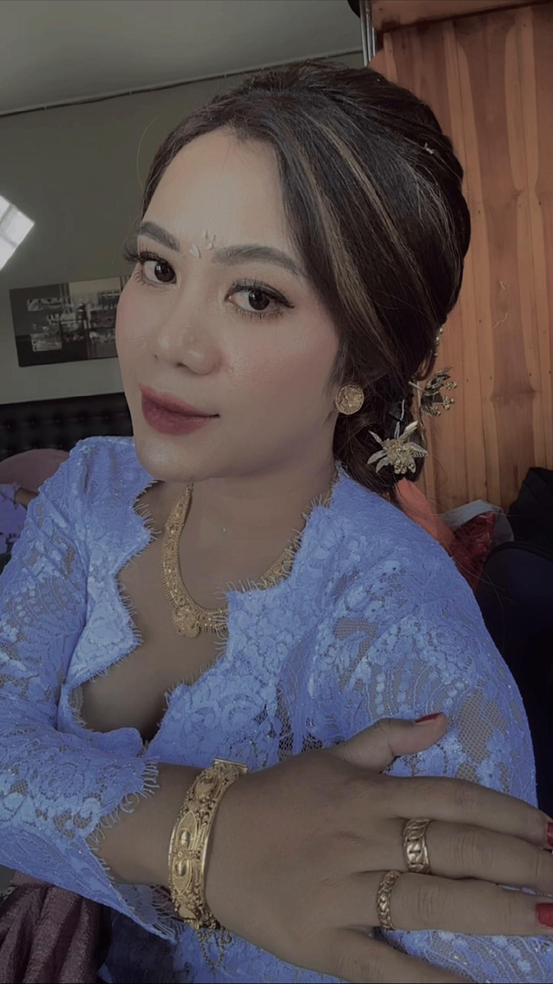 @Tira