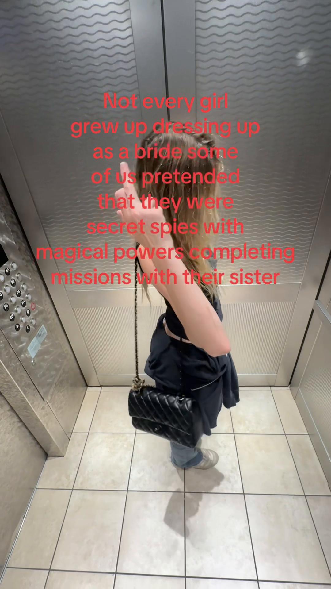 @Agnes Azria