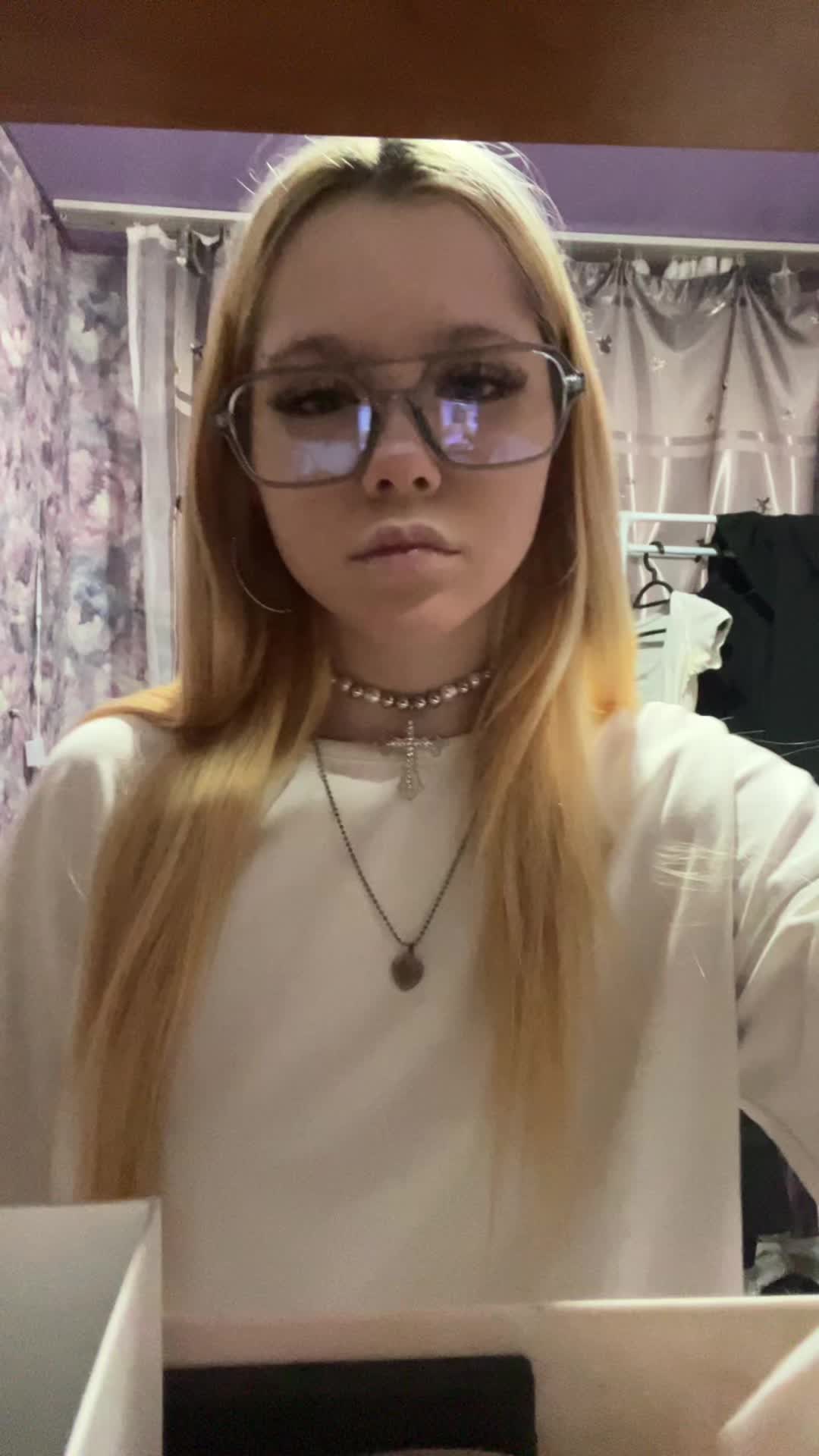 @м