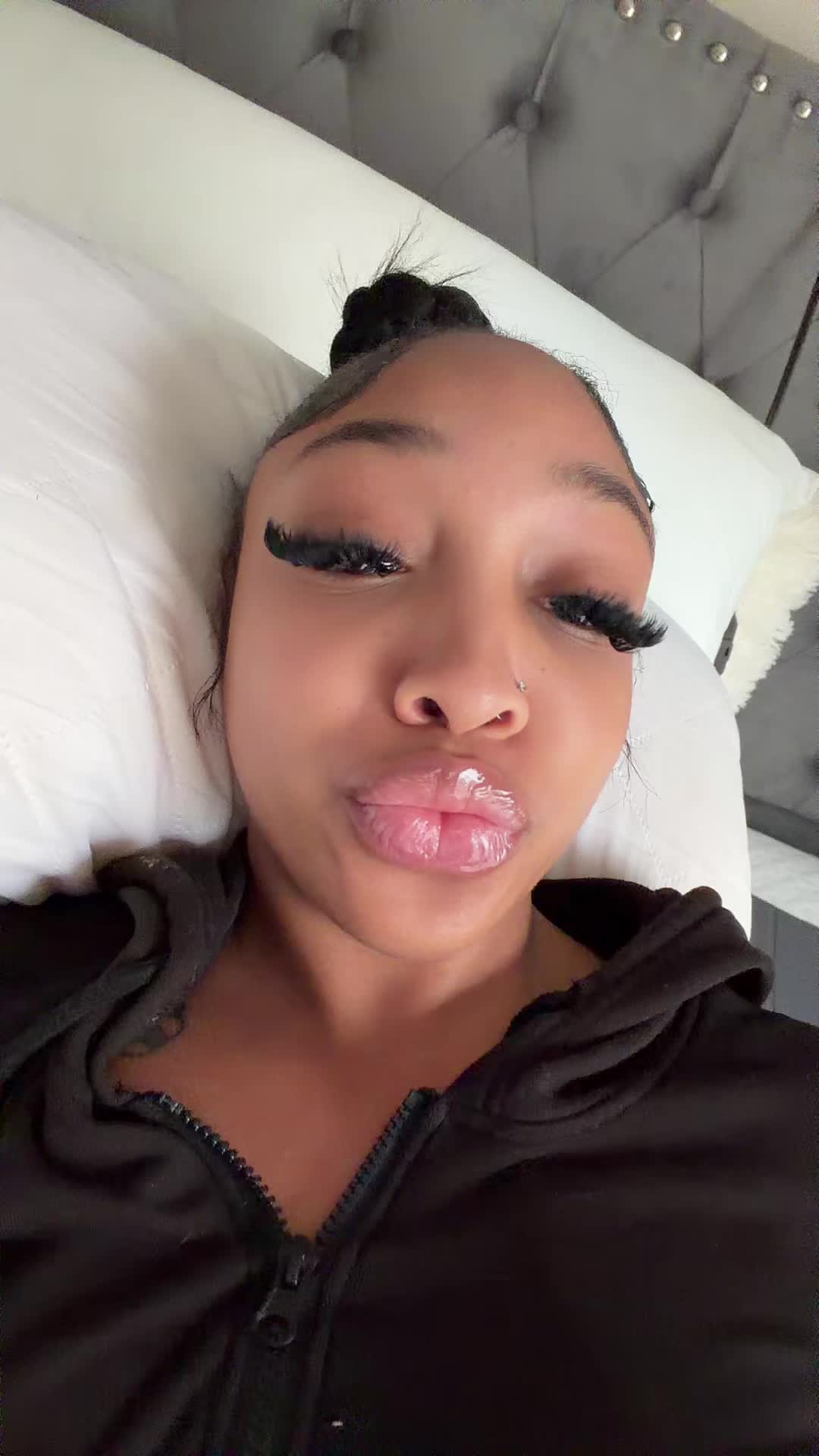 @Laaychontaa