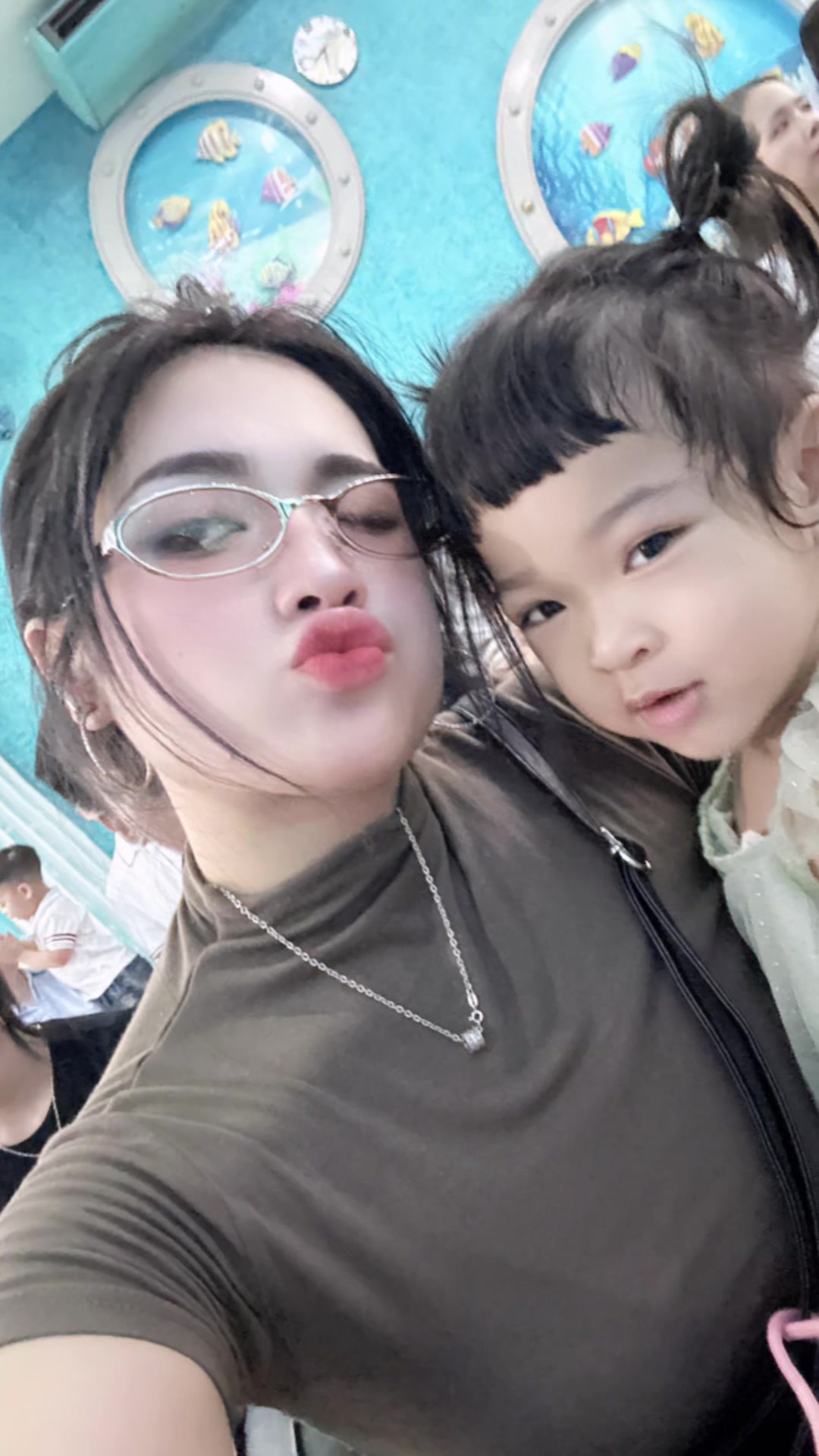 @Mai Thị Thu Hiền ( Vị Thần )
