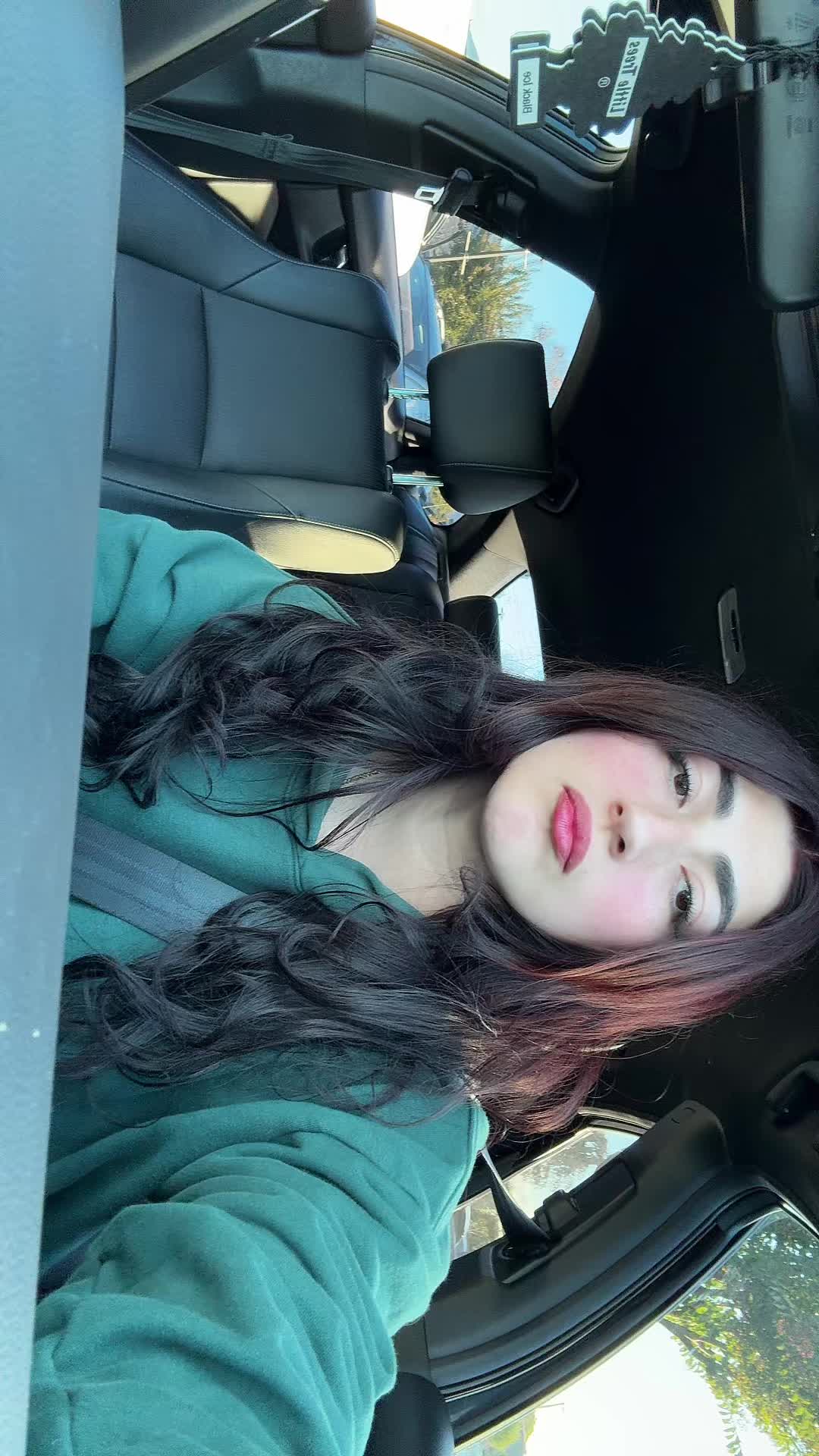 @Elisa