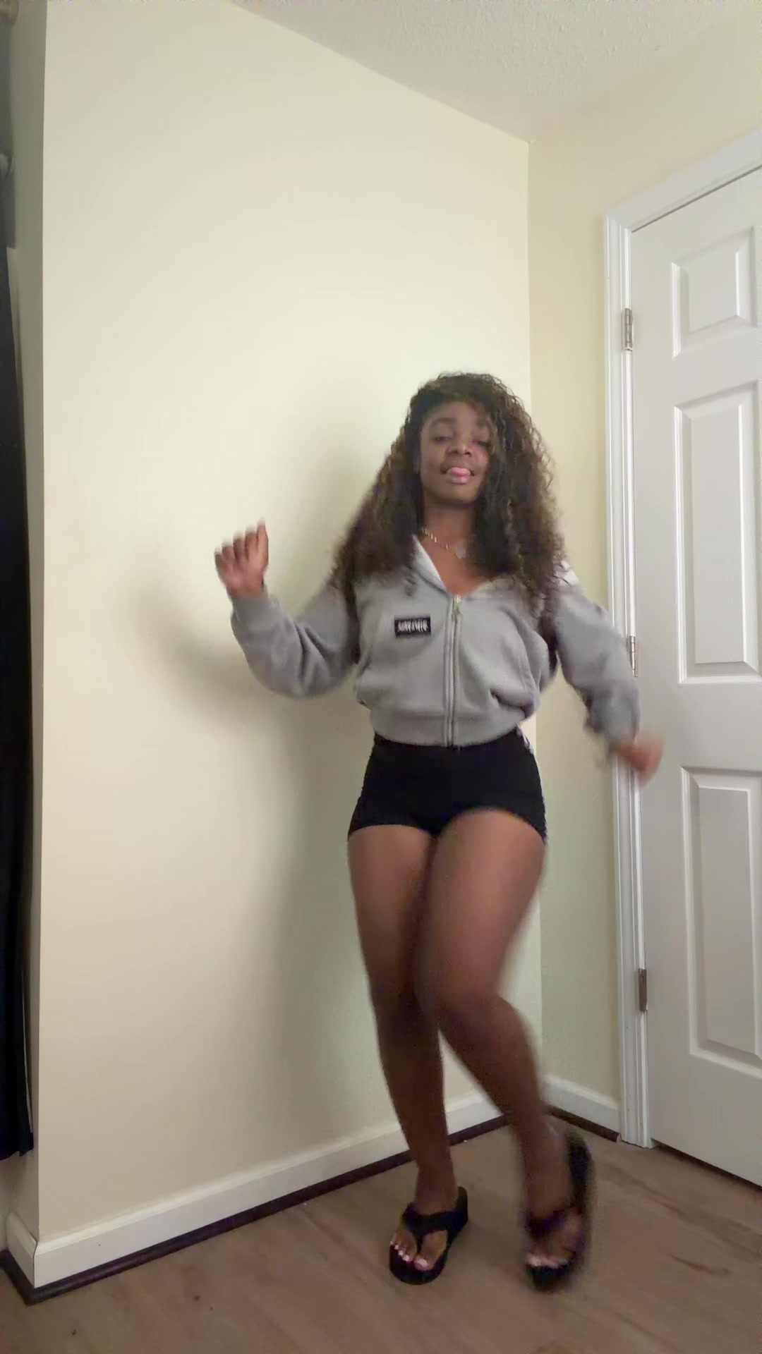 @Caziyah 😚🖤