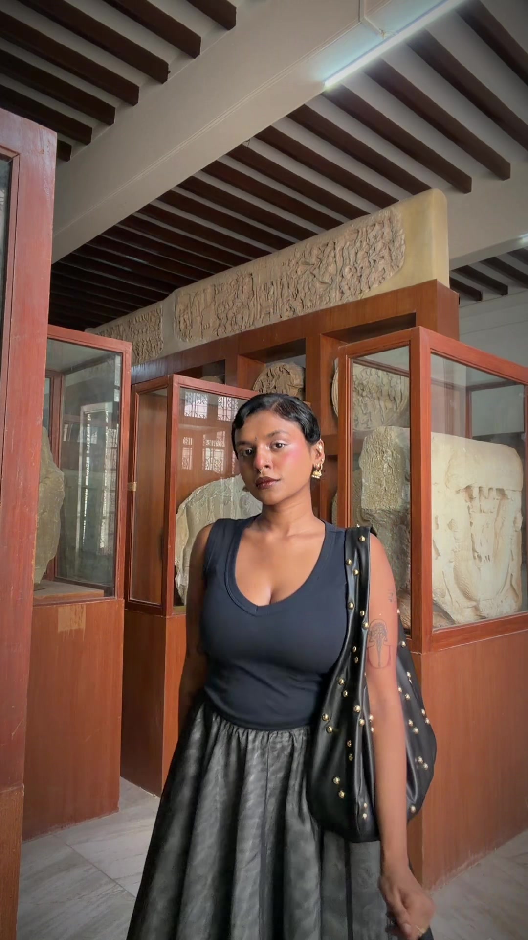 @the.bindi.bitch