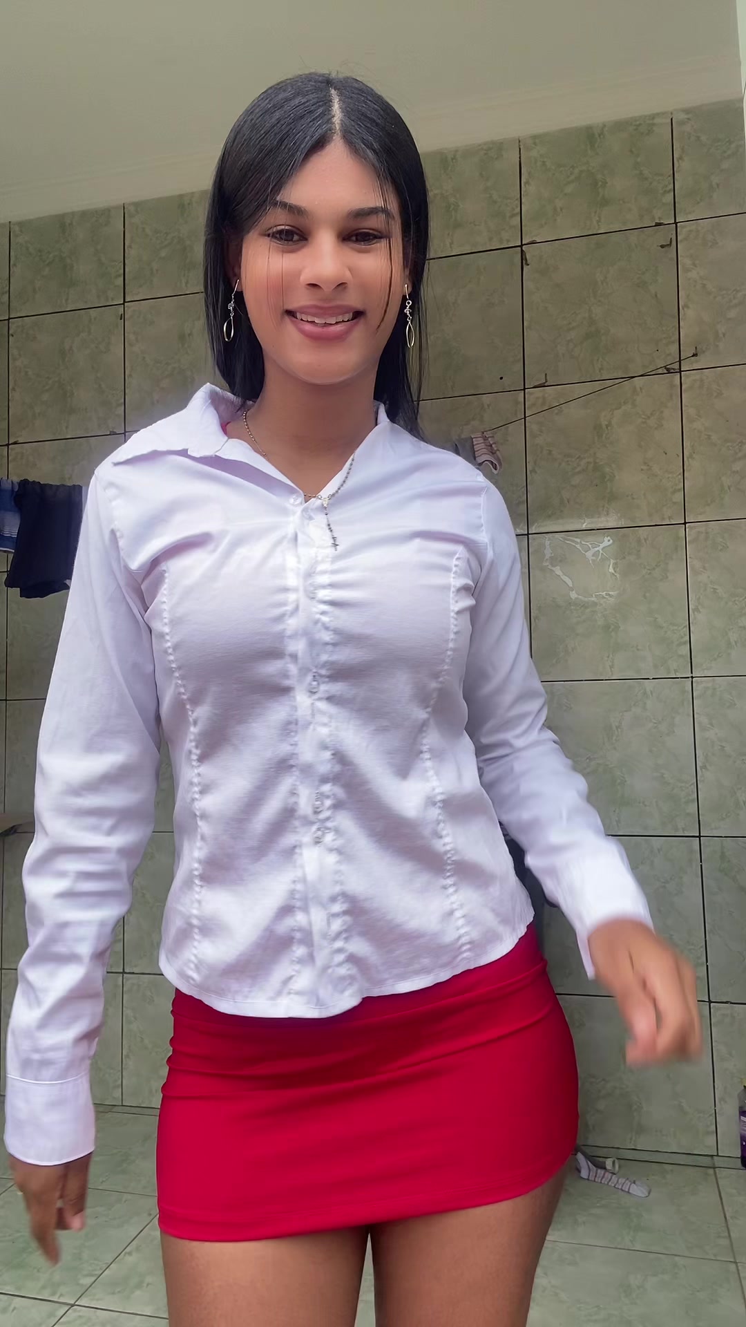 @Tânia